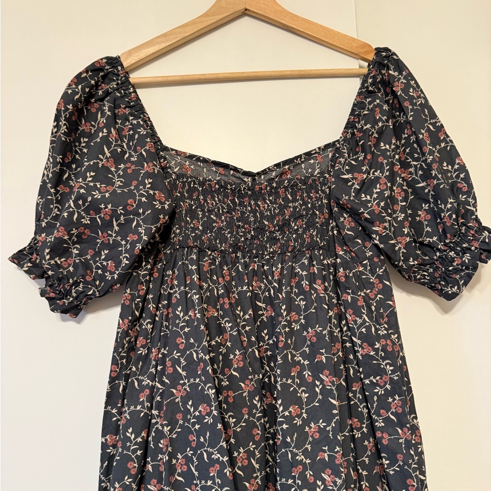 Chic Floral Maxi Dress - Picture 9 of 12